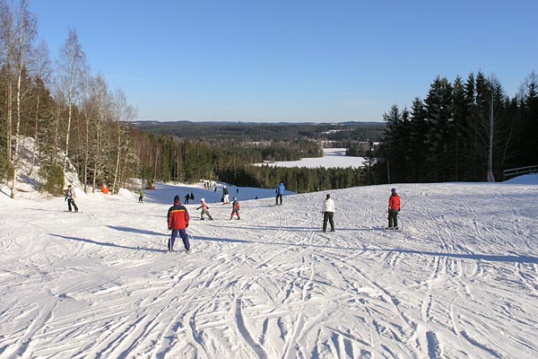 Isaberg har en familievenlig blå nedfart Isaberg har en familievenlig blå nedfart