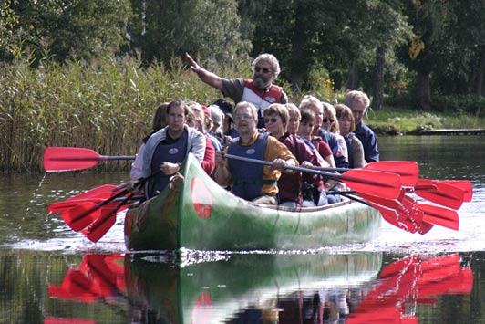 Udlejning af storkano til 10 personer Udlejning af storkano til 10 personer