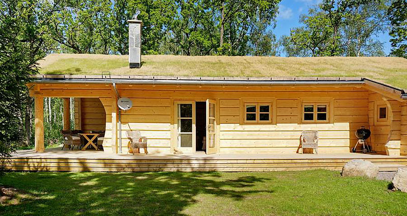 Nybygget sommerhus ved Vallåsen til 10 personer udlejes