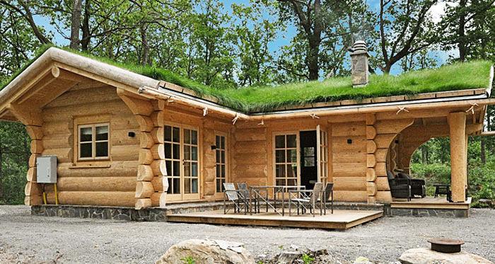 Wood Cabin - smuk bjælkehytte ved Hallandsåsen