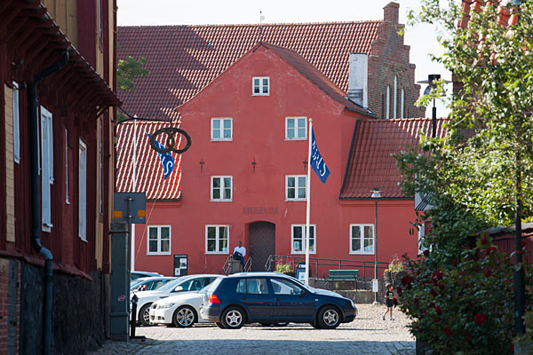 Rådhuset med Åhus Museum