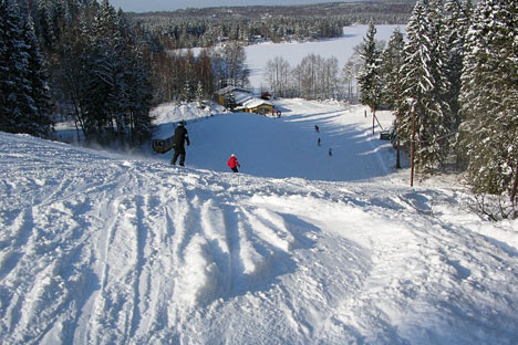 Alpin ski på Dackestupet i Virserum