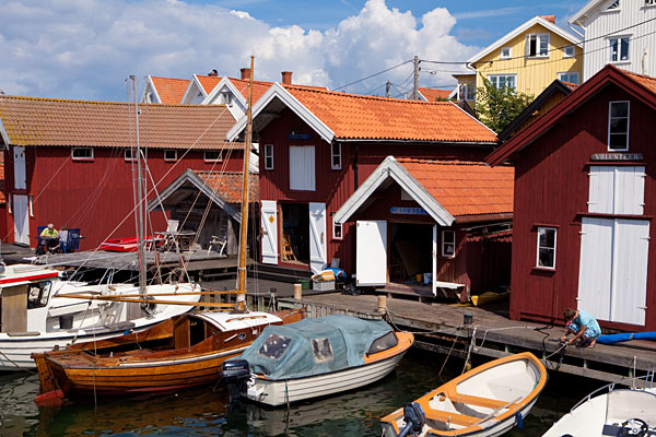 Gullholmens gamle fiskerhuse er omdannet til sommerhuse