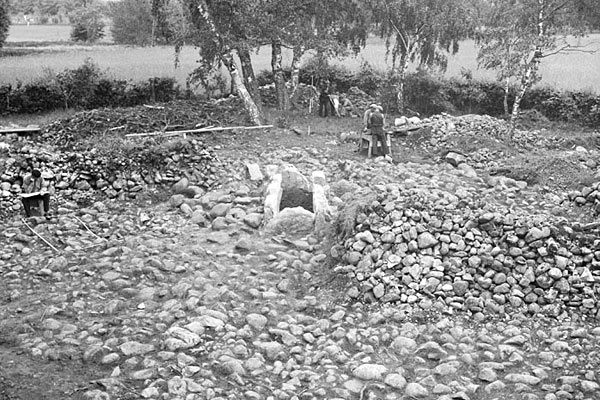 Udgravningen af Kiviksgraven i 1930'erne
