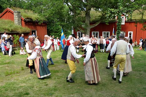 Midsommer på Lunnabacken