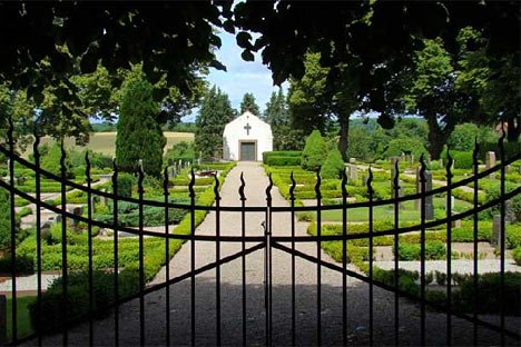 Kirkegården ved Öveds kirke (Kyrka)