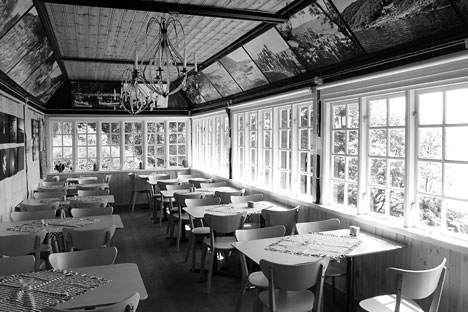 De historiske billeder kan ses på Ellens Café Ransviks Havsveranda