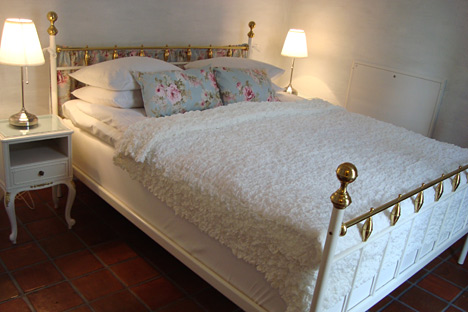 Dobbeltværelset ”Rosa” Nya Stan Bed & Breakfast Dobbeltværelset ”Rosa” Nya Stan Bed & Breakfast