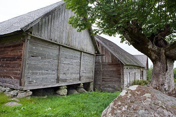 Sporrakullagården