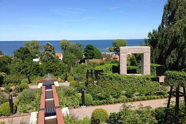 Udsigt over havnen i Kivik Udsigt over havnen i Kivik