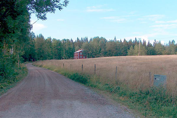 Idyllisk beliggende ødegård nær Broakulla Idyllisk beliggende ødegård nær Broakulla