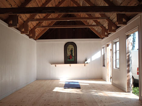 Lej også annekset, der i dag anvendes som yogasal Lej også annekset, der i dag anvendes som yogasal