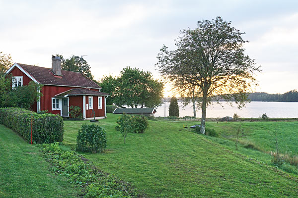 Hus med smuk beliggenhed ved Åsnen Hus med smuk beliggenhed ved Åsnen