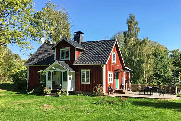 Vælg mellem 50 huse hos SwedCottages