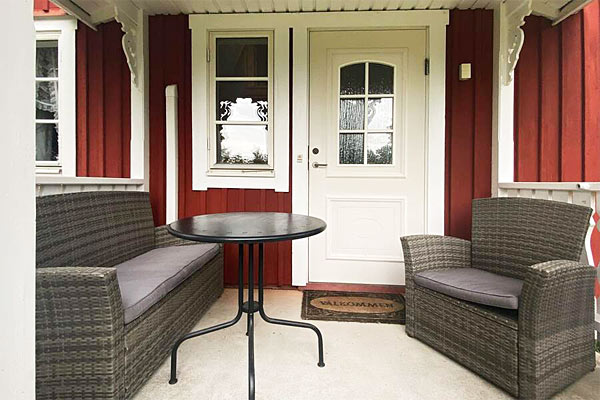 Overdækket terrasse i feriehuset Overdækket terrasse i feriehuset
