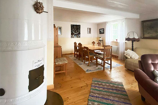 Stue i feriehuset i Småland