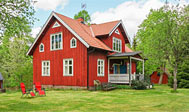 Sommerhus til 8 personer midt i skoven med fred og ro Sommerhus til 8 personer midt i skoven med fred og ro