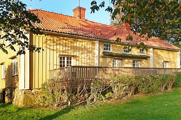 Sommerhus til 12 personer ved Hova Sommerhus til 12 personer ved Hova