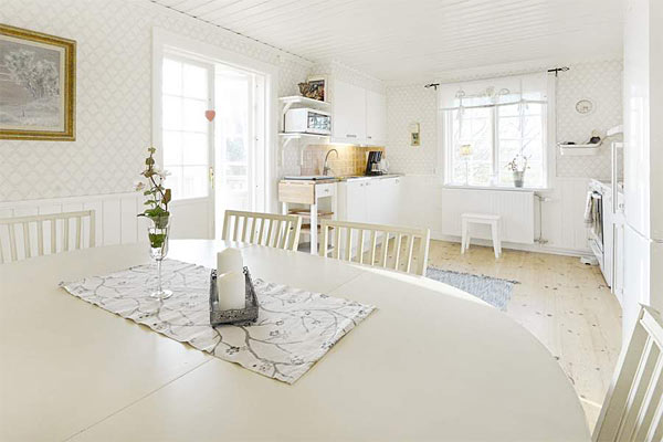 Sommerhus til 12 personer ved Hova Sommerhus til 12 personer ved Hova