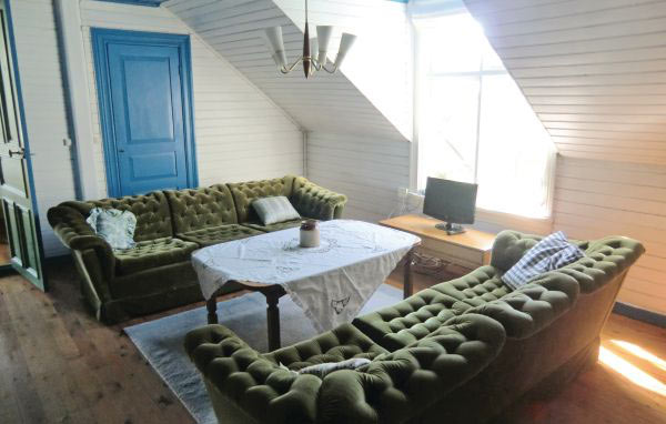 Sommerhus til 12 personer mellem Vimmerby og Kisa udlejes Sommerhus til 12 personer mellem Vimmerby og Kisa udlejes