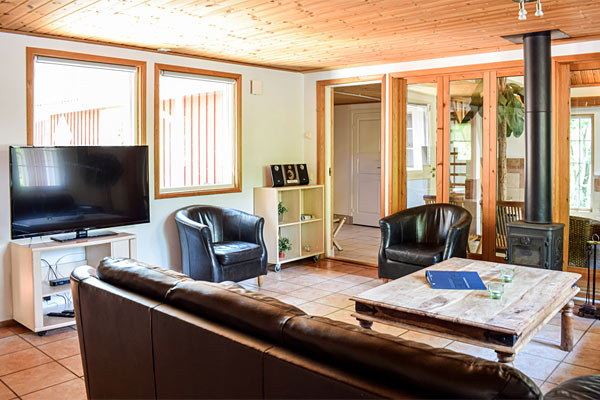 Eksklusivt sommerhus til 18 pers. Eksklusivt sommerhus til 18 pers.